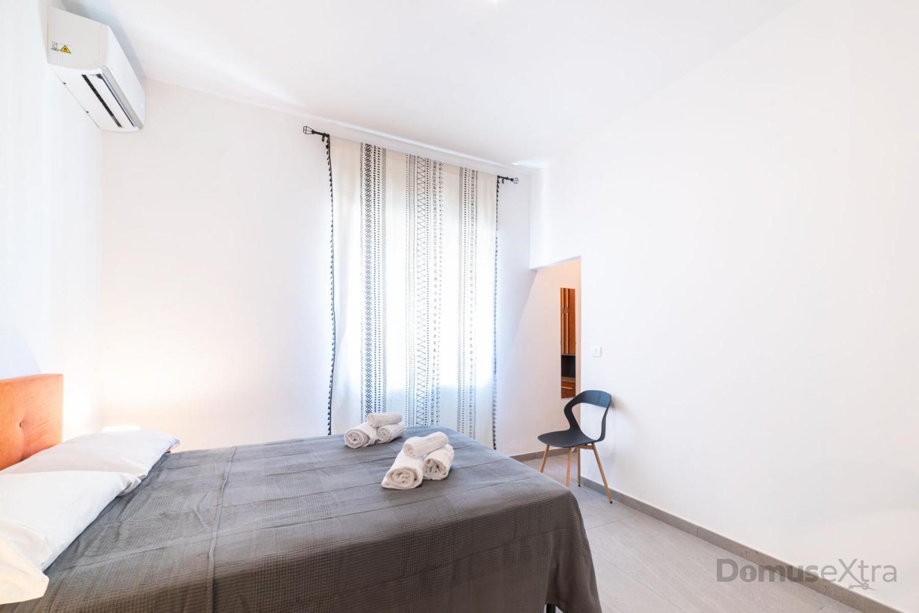 Clara Domus By Domusextra Apartment Наполи Екстериор снимка