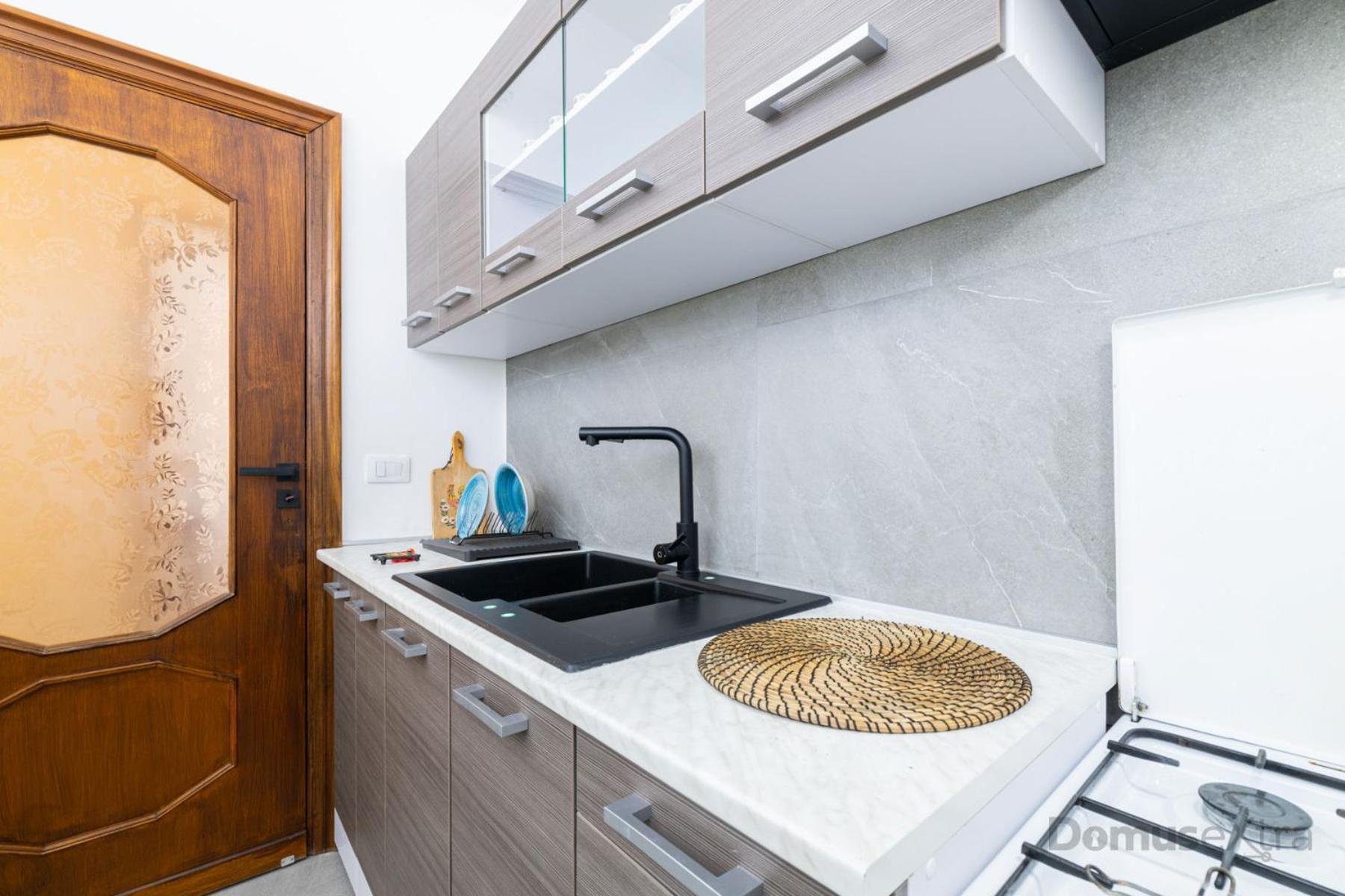 Clara Domus By Domusextra Apartment Наполи Екстериор снимка