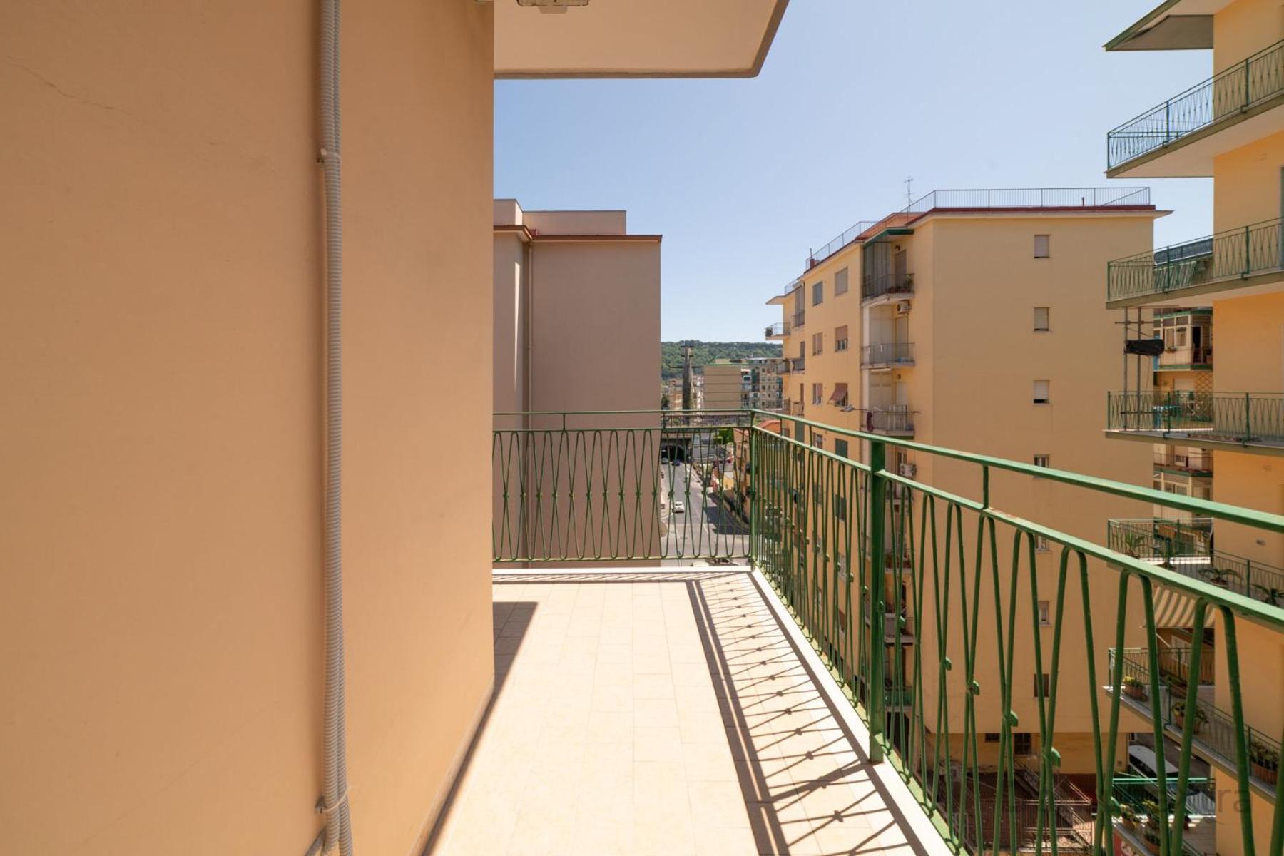Clara Domus By Domusextra Apartment Наполи Екстериор снимка