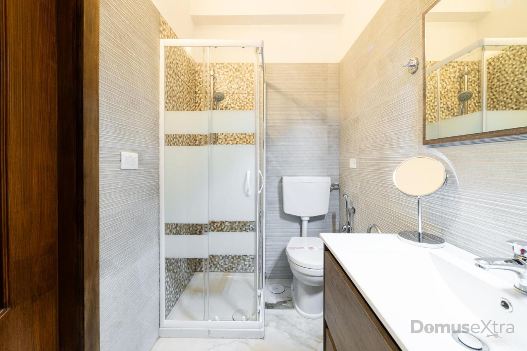 Clara Domus By Domusextra Apartment Наполи Екстериор снимка