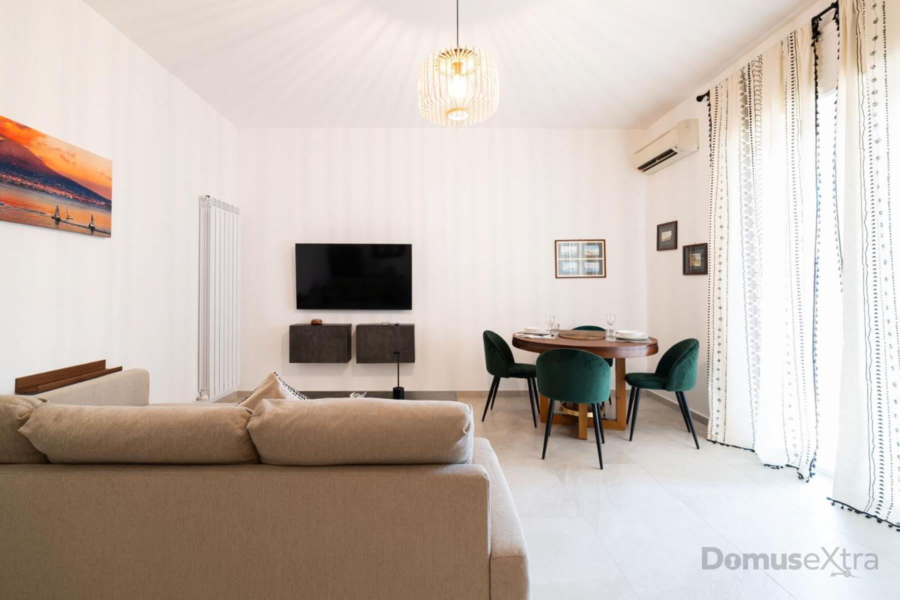 Clara Domus By Domusextra Apartment Наполи Екстериор снимка