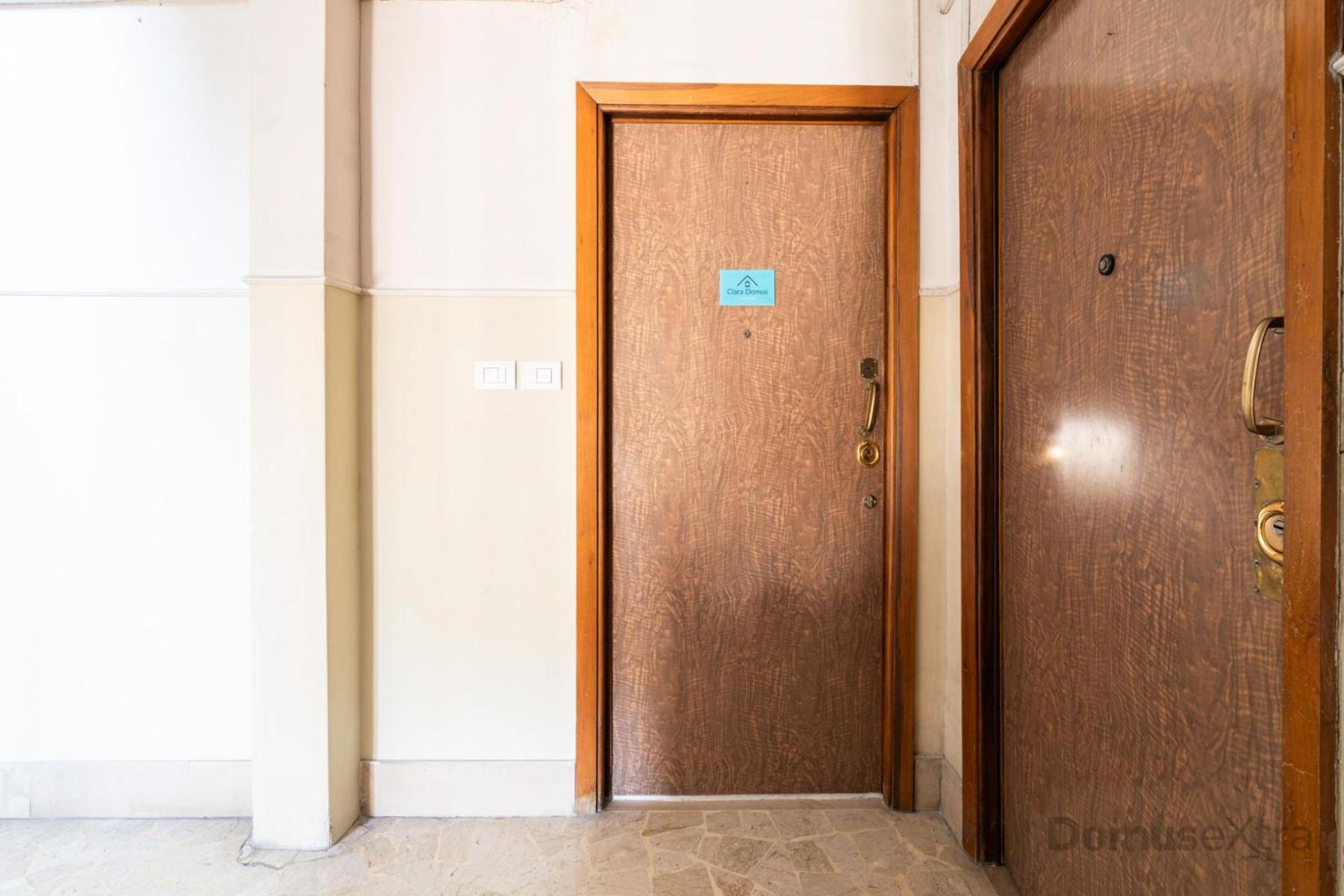 Clara Domus By Domusextra Apartment Наполи Екстериор снимка