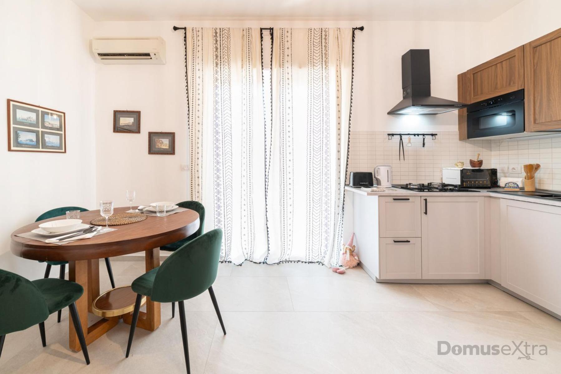 Clara Domus By Domusextra Apartment Наполи Екстериор снимка