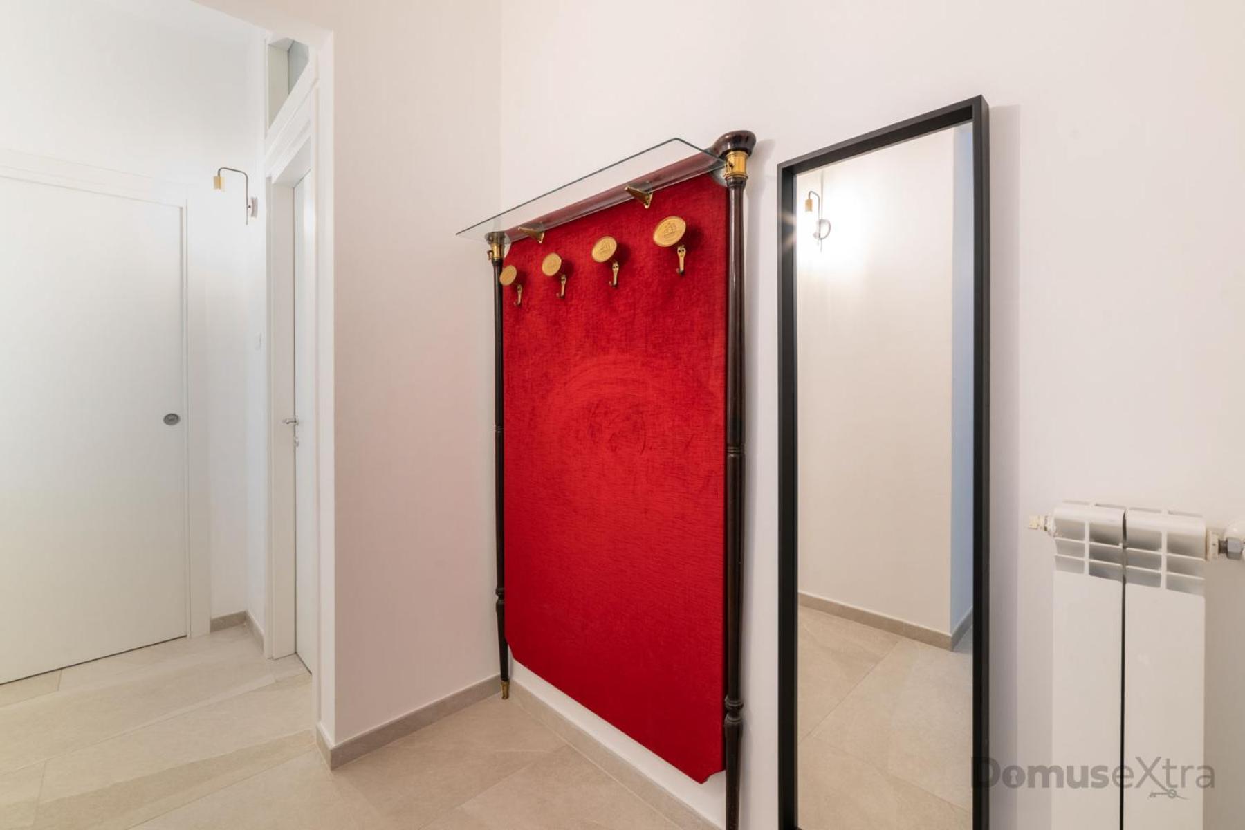 Clara Domus By Domusextra Apartment Наполи Екстериор снимка