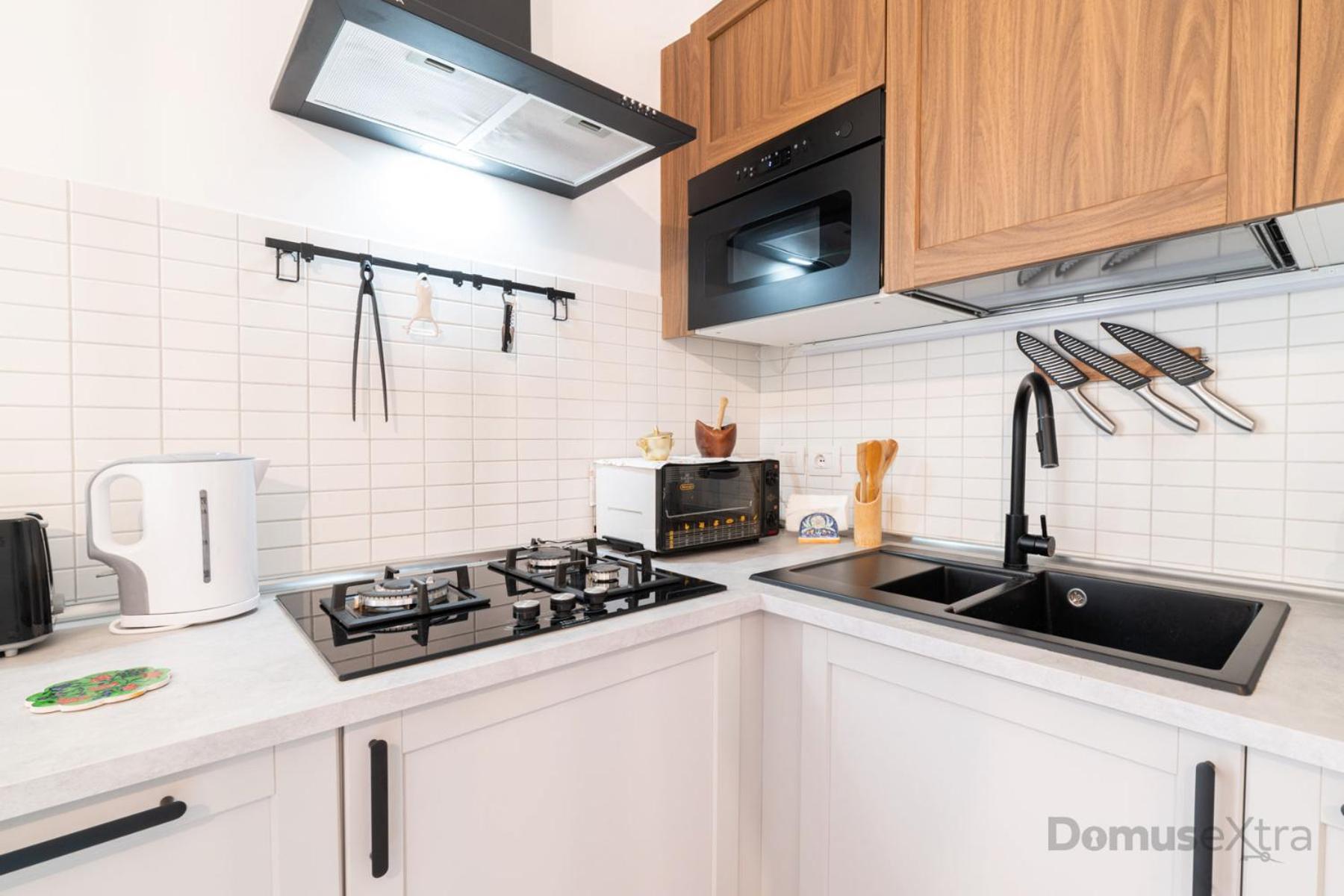 Clara Domus By Domusextra Apartment Наполи Екстериор снимка